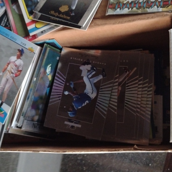 Assorted Sports Trading Cards Collection - Picture 6 of 6